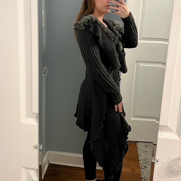 Cecico Knit Cardigan w/ Fur Trim - Picture 4 of 8